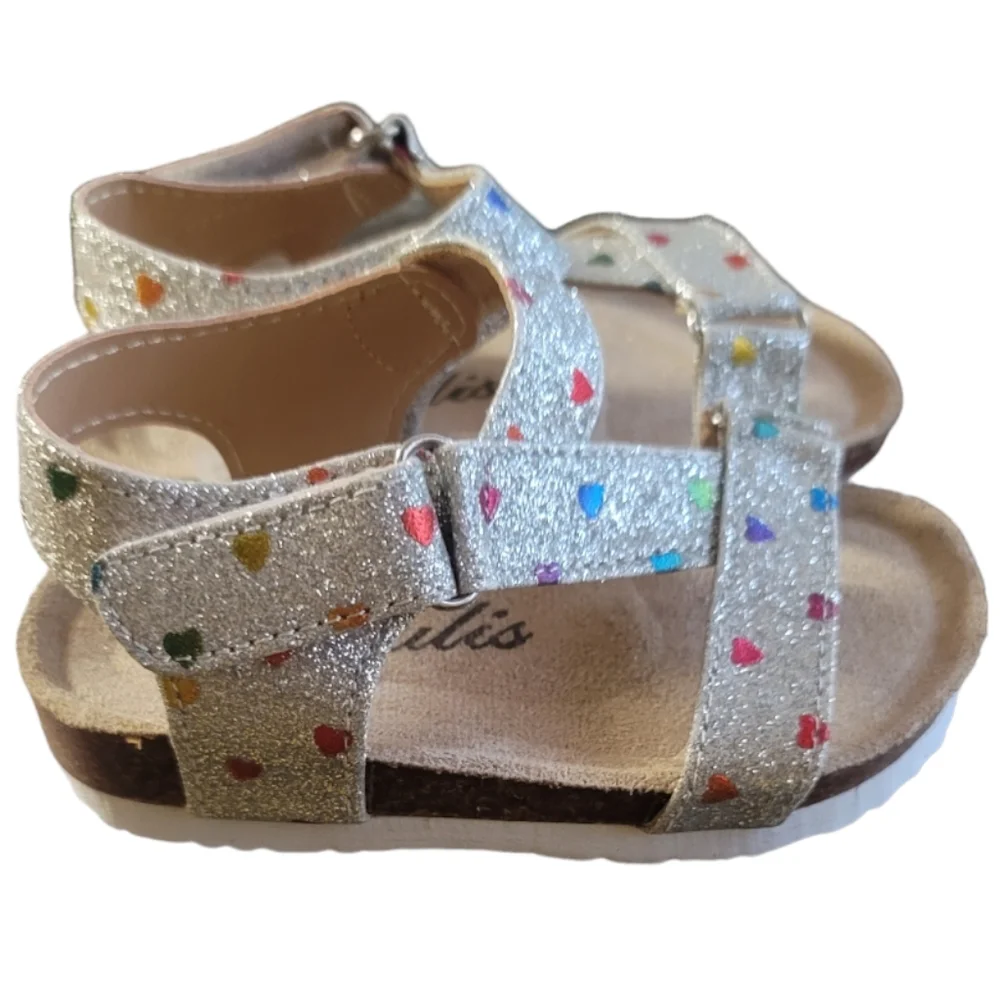 Chulis Toddler Girl Silver Shimmery Glitter Heart Detail Strap Closure Sandal, 5